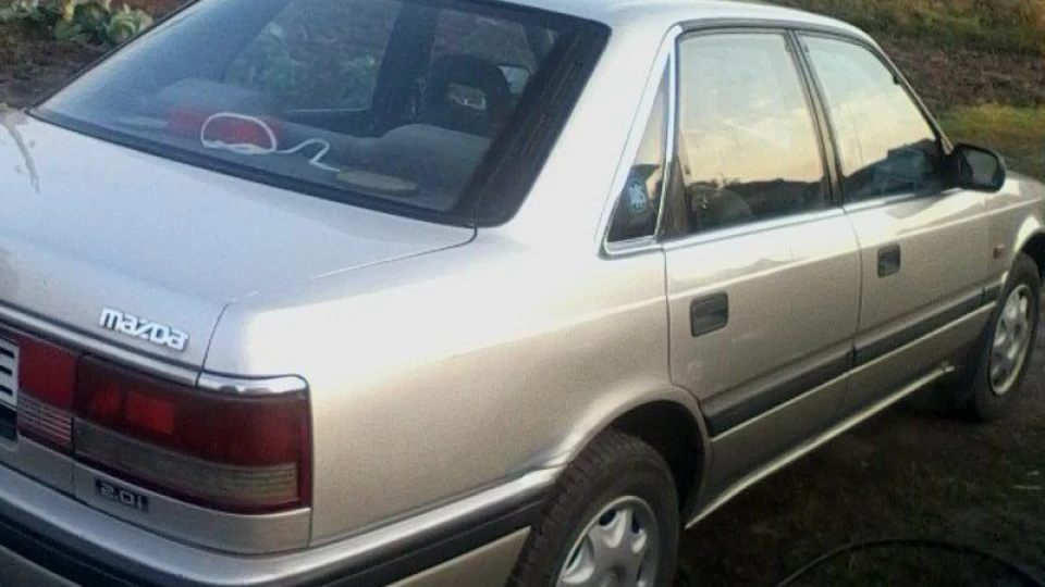 Mazda 626 4