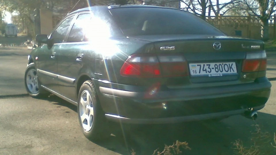 Mazda 626 2