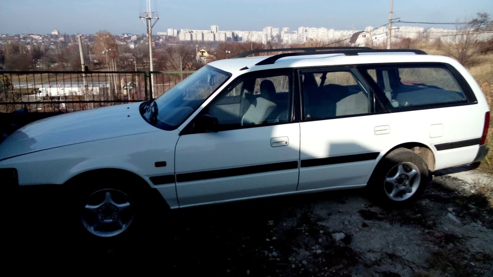 Mazda 626 3