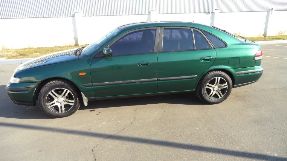 Mazda 626 4