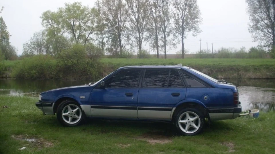 Mazda 626 1.6 бензин 2