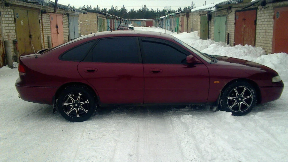 Mazda 626 16V 2.0 2