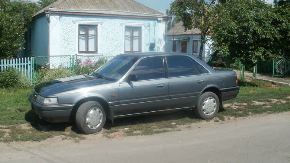 Mazda 626 1.8