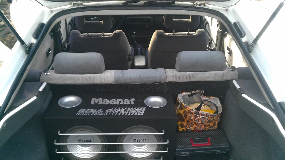 Mazda 626 2.0-16valve 3