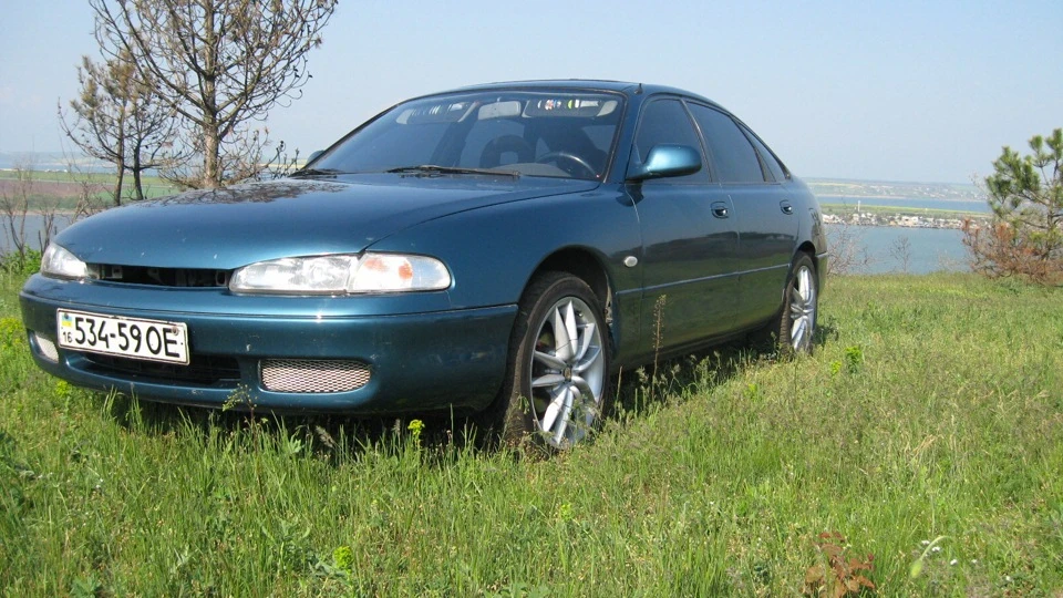 Mazda 626 2.0 akpp