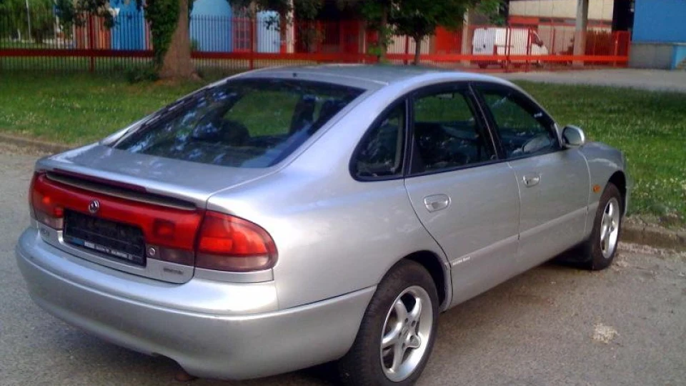 Mazda 626 2.0 бензин інжектор сірий 2