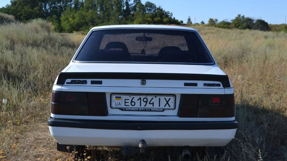 Mazda 626 2.0 дизель 5