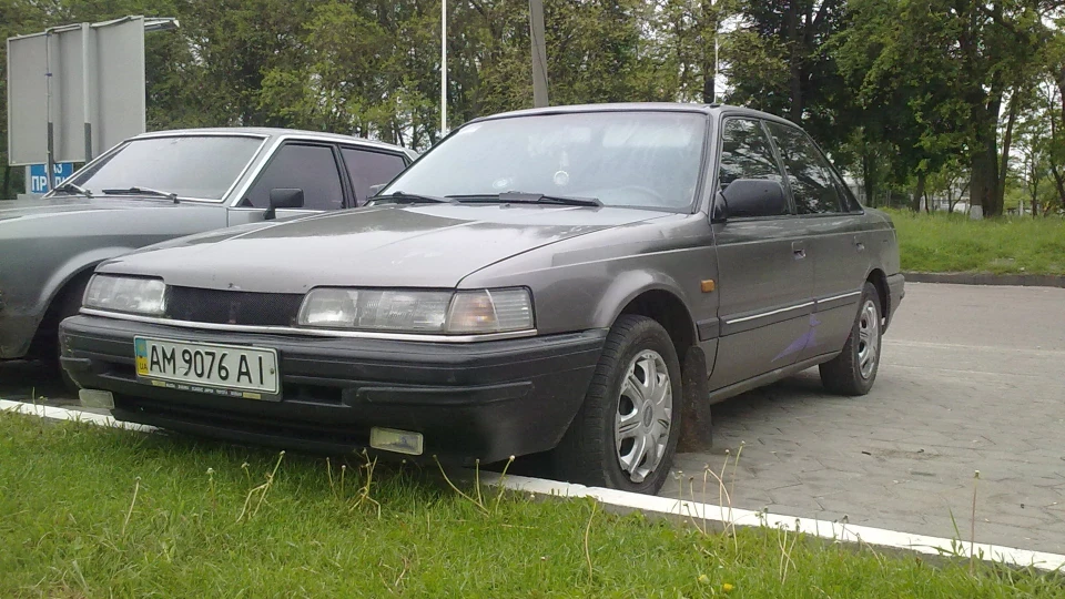 Mazda 626 2,0 FE 90л.с 3
