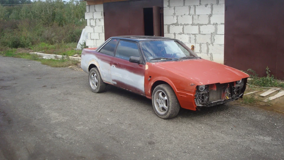 Mazda 626 2.0 GC Coupe 3