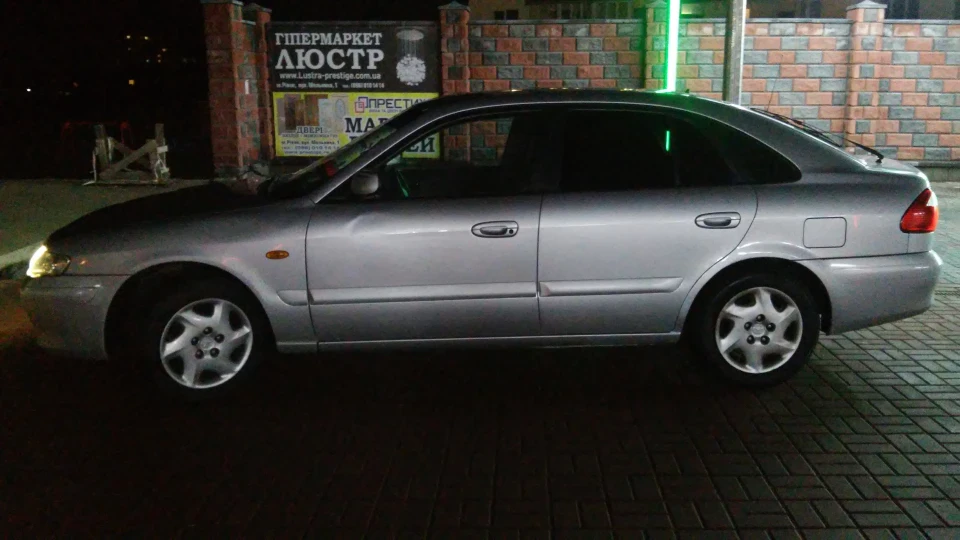 Mazda 626 2.0 gf 3