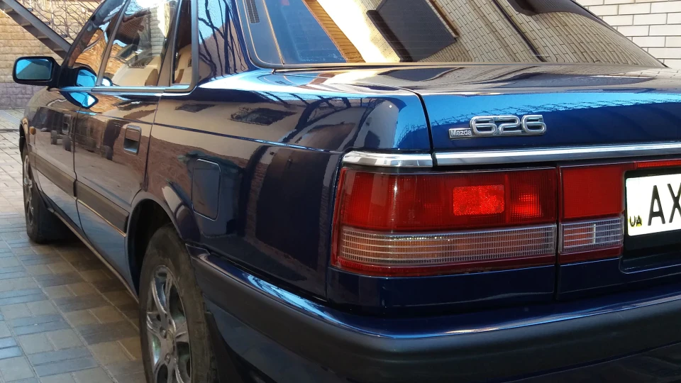 Mazda 626 2,0 інжектор 2
