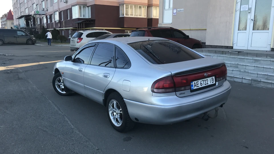 Mazda 626 2.0i 16v масяня 3