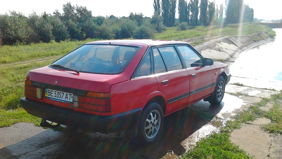 Mazda 626 2.0i GT 2