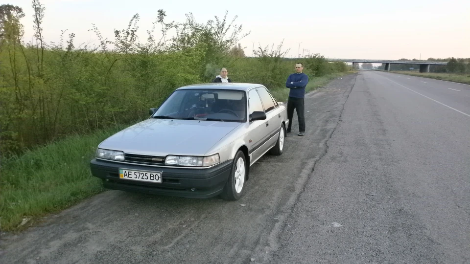 Mazda 626 2.0л, карбюратор, пустушка 4
