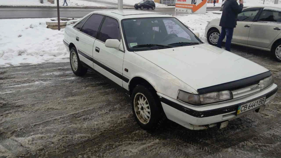 Mazda 626 2.2 інжектор 4