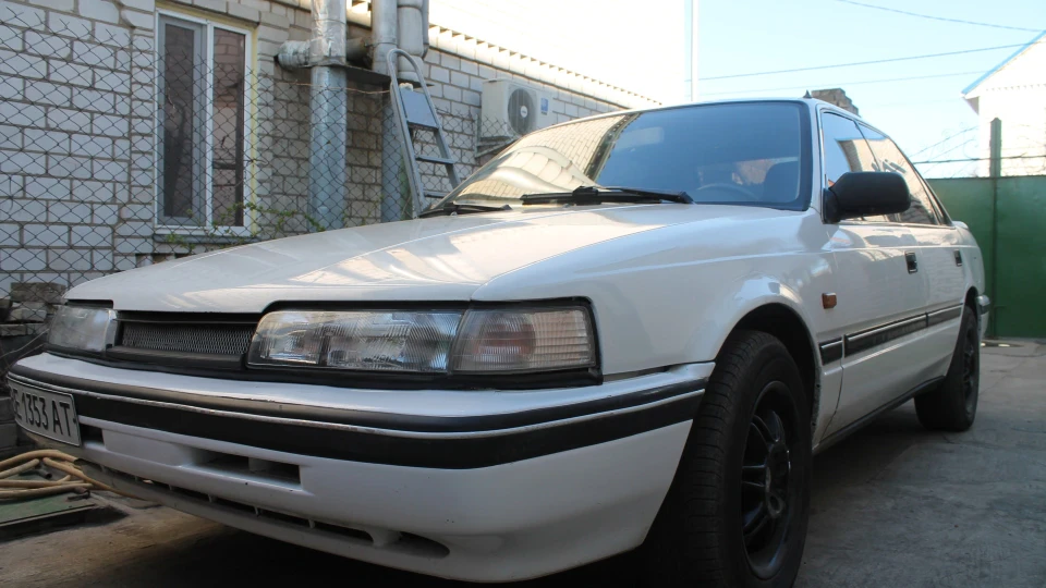 Mazda 626 Білий МаздаЙ 2