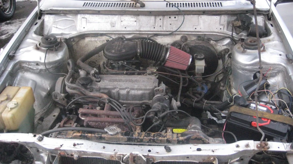 Mazda 626 "DeLorean" 5