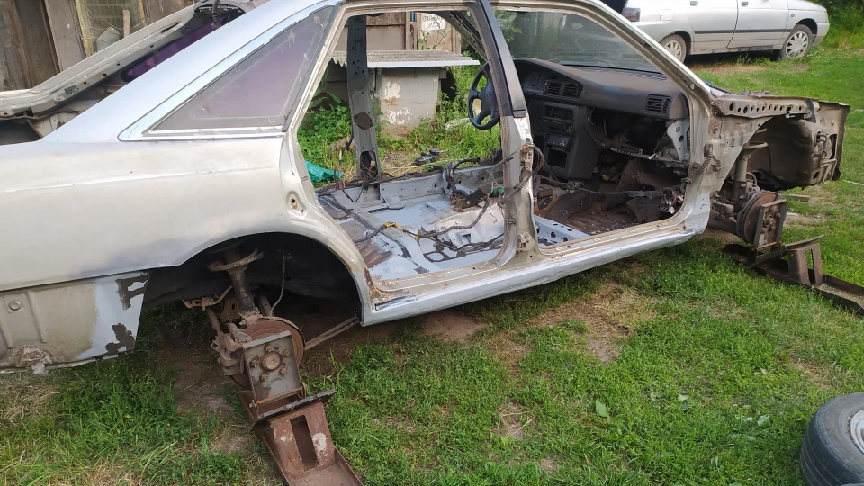 Mazda 626 FEN 148l.s 2