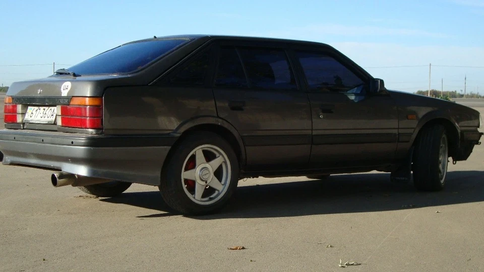 Mazda 626 GC 2