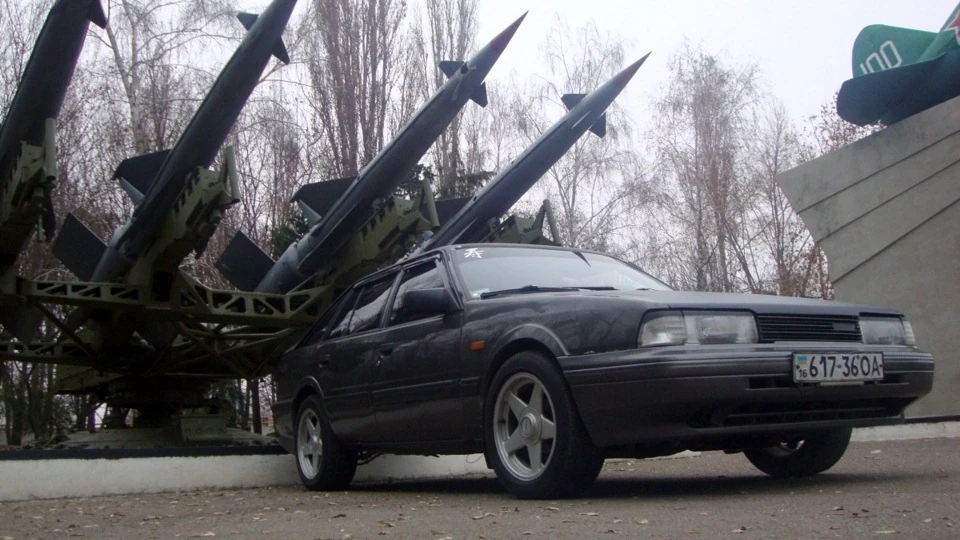 Mazda 626 GC 5
