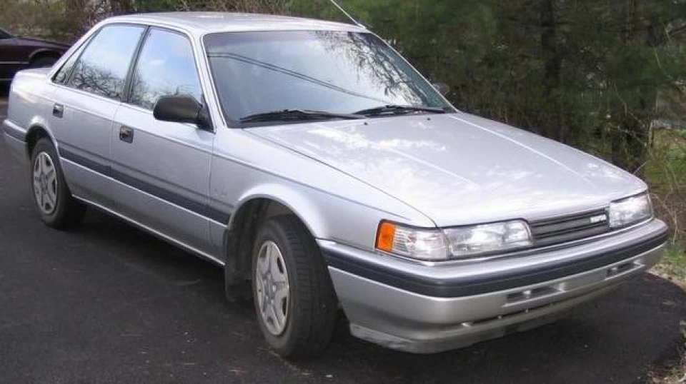 Mazda 626 GD 2