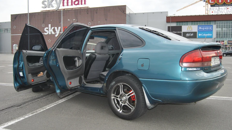 Mazda 626 ㋛GEshe4k@ LiFtB@Ck MaFi@ 5
