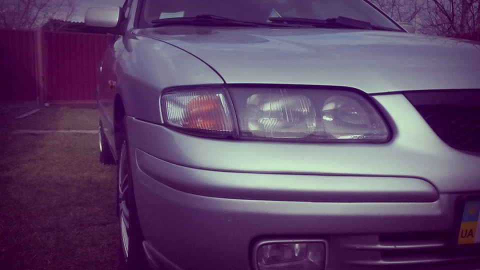 Mazda 626 GF - 2.0 2