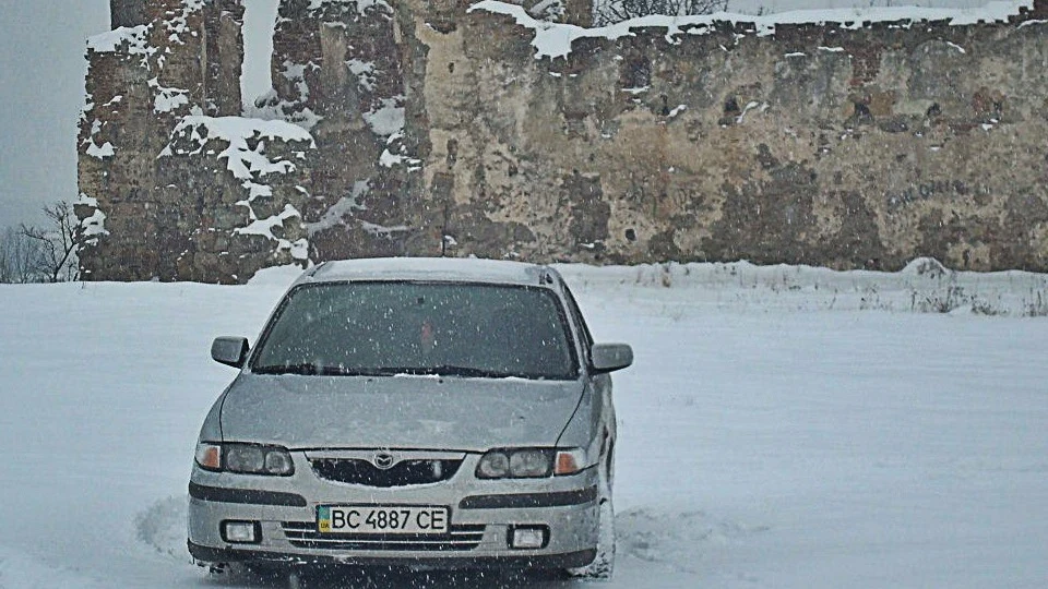 Mazda 626 GF 4