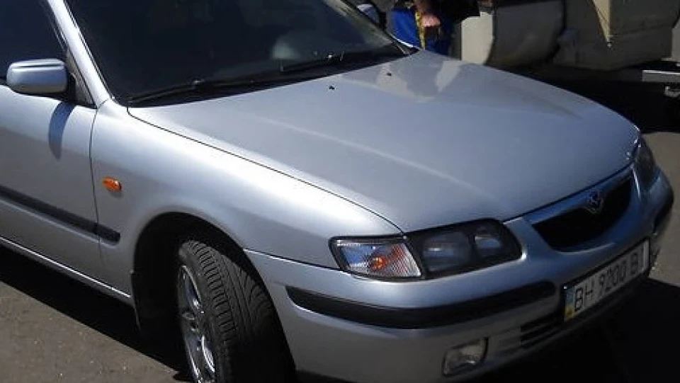 Mazda 626 GF 2