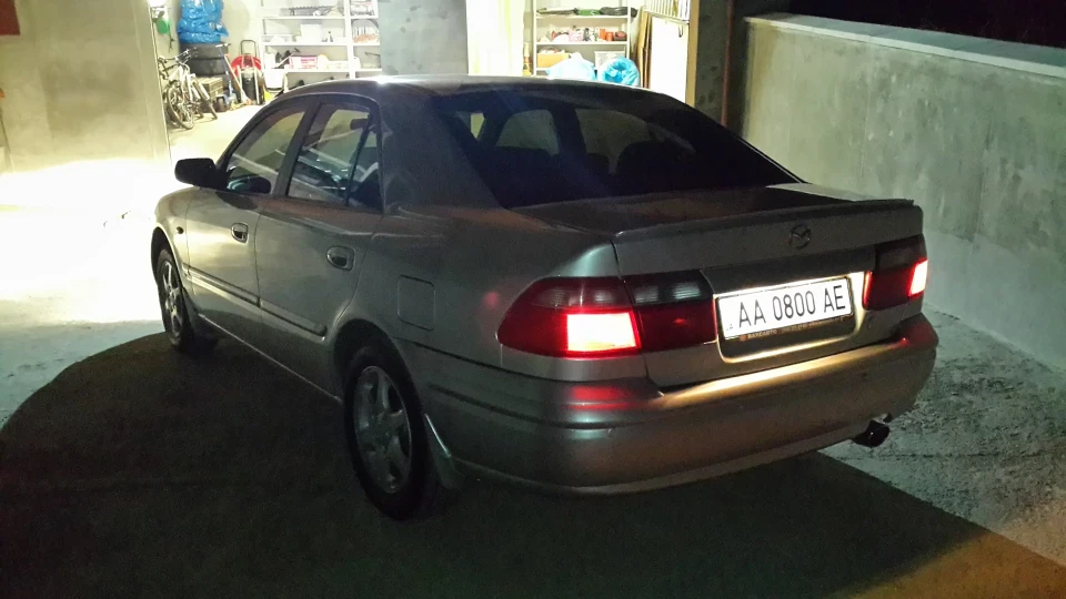 Mazda 626 GF 3