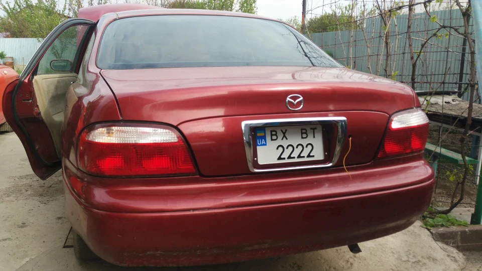 Mazda 626 GLOBETROTTER 2