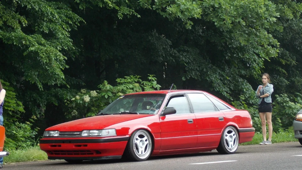 Mazda 626 GT 3