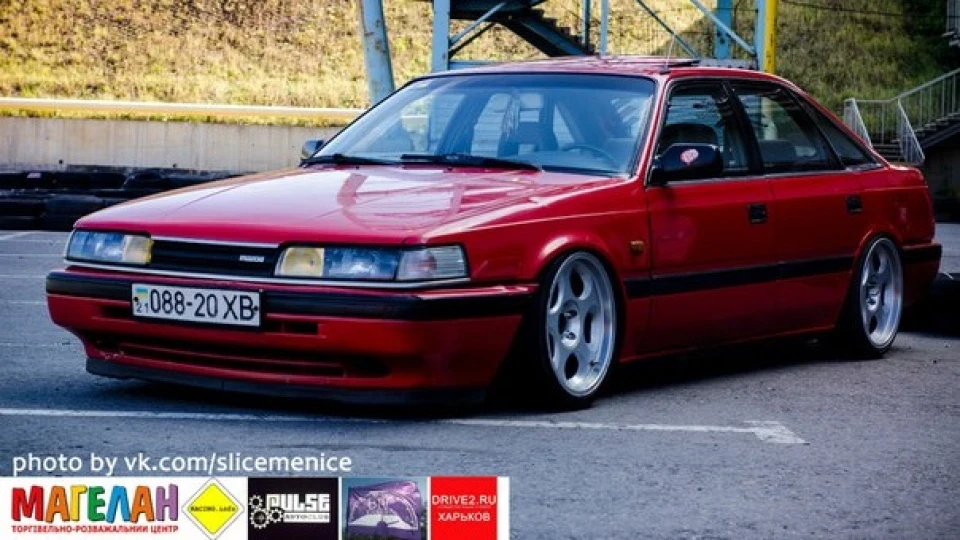 Mazda 626 GT 4