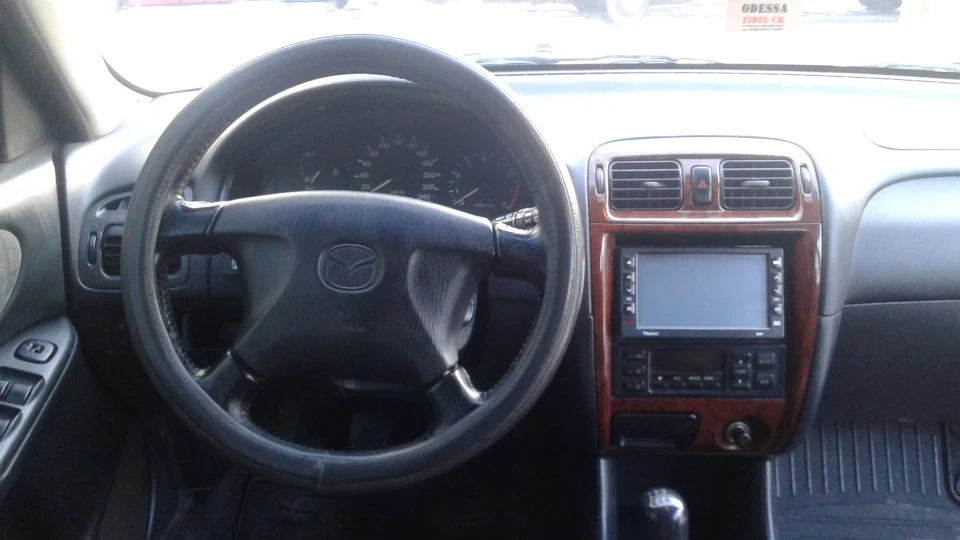 Mazda 626 GW 4