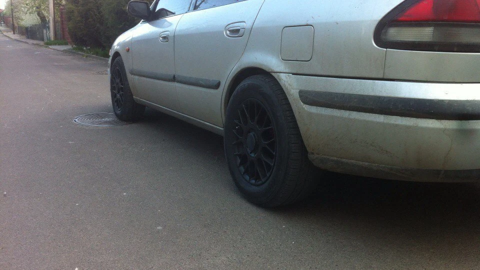 Mazda 626 Японський Магнітофон 2