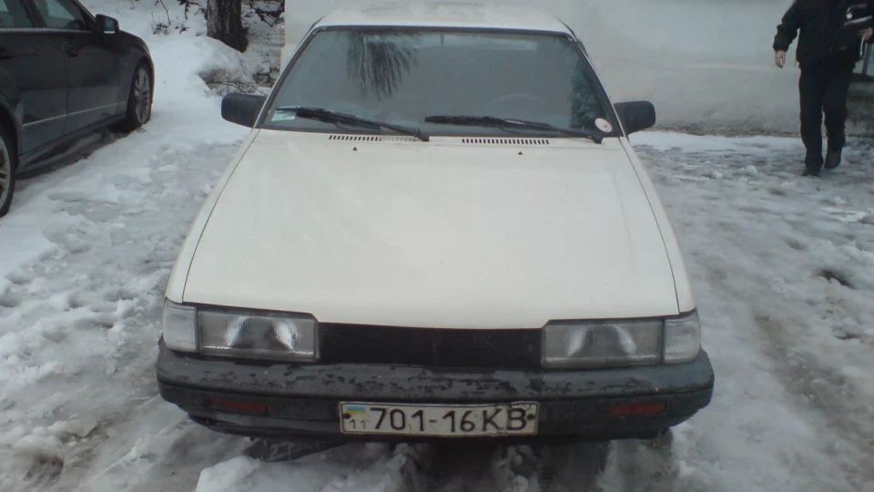 Mazda 626 II Hatchback(GC)2.0 карб 3