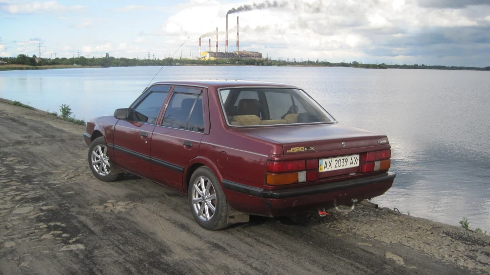 Mazda 626 комфортна бабуся 5