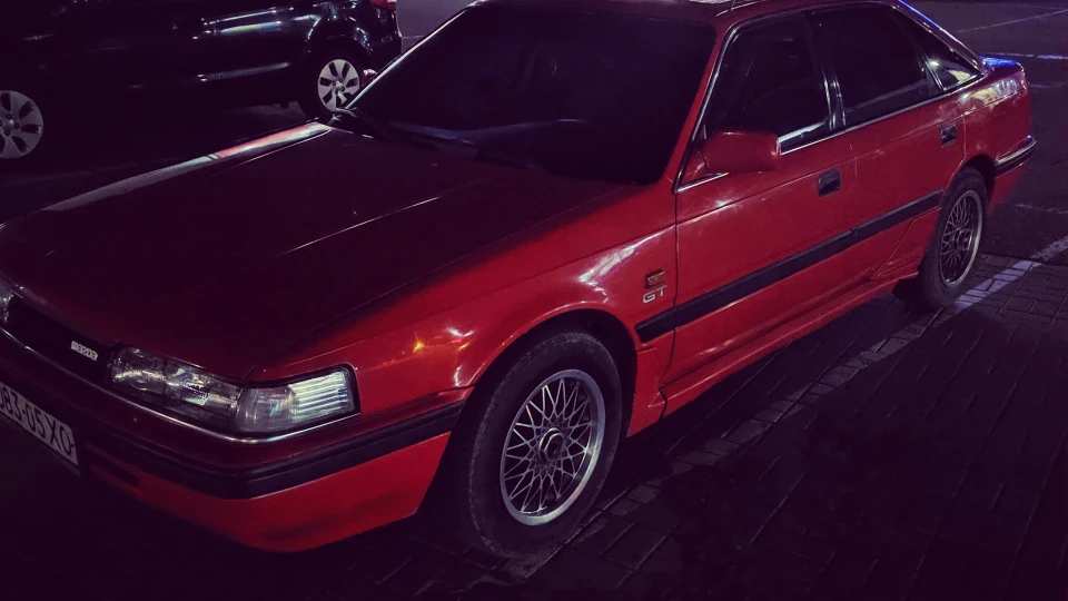 Mazda 626 Червоний металік 5