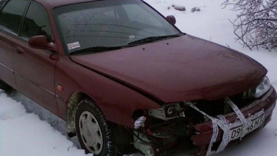 Mazda 626 Червоний металік, 2.0 л. 2