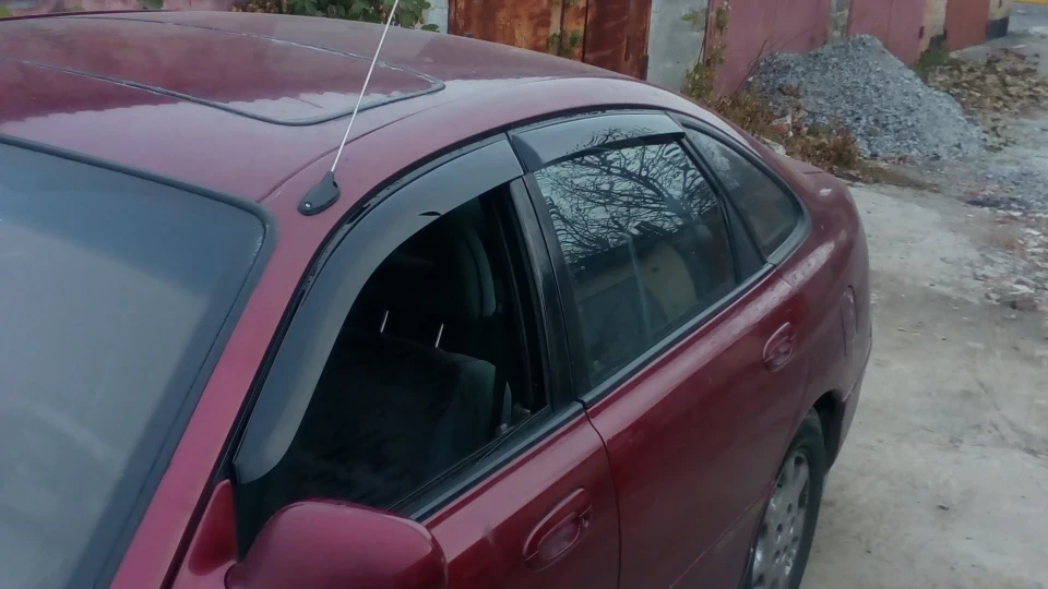 Mazda 626 червоний металік 3