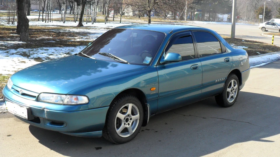 Mazda 626 машка з двома літрами 3