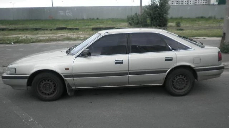 Mazda 626 Maha 2
