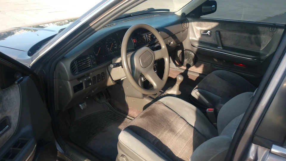 Mazda 626 Mazda 626 gd 2.0i FE 8 к 4