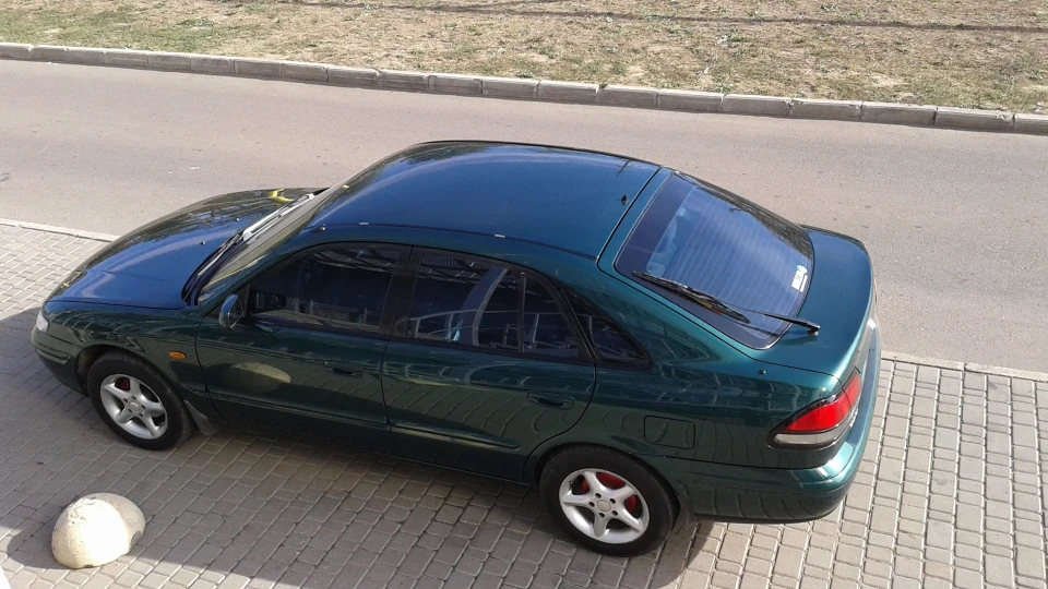 Mazda 626 Mazda шість два шість 4