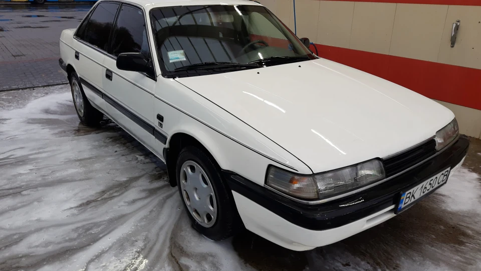Mazda 626 Mr. White 3