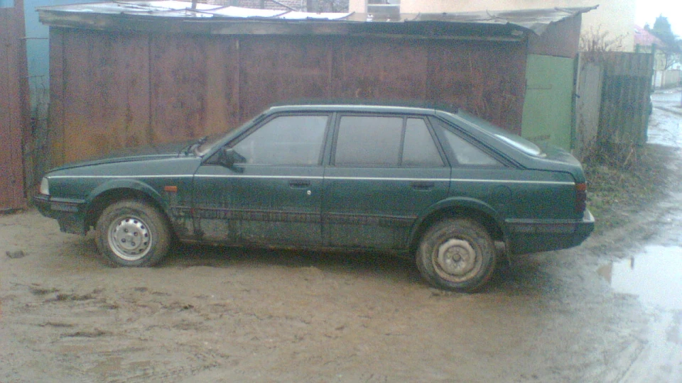 Mazda 626 Думки на метал 2