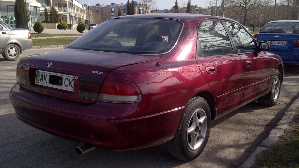 Mazda 626 RED 3