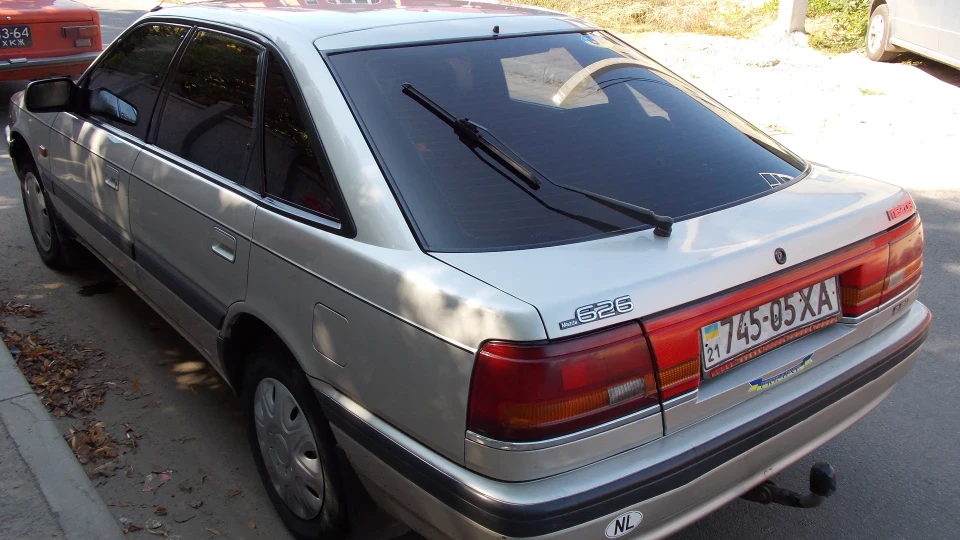 Mazda 626 Шлюшка та ще ... 4