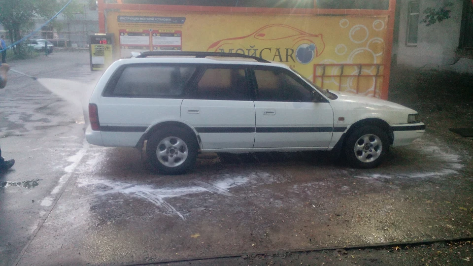 Mazda 626 Спорт Вагон 2