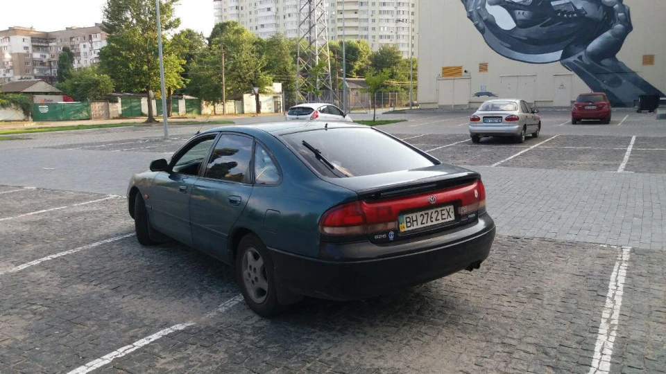Mazda 626 Танчик) 4